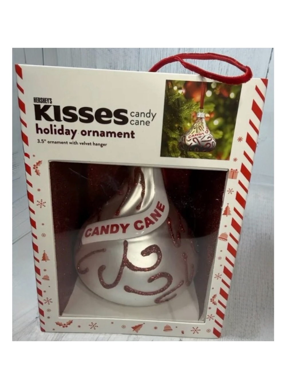 Hershey's nwt Kisses Candy Cane Holiday Ornament - White & Red
